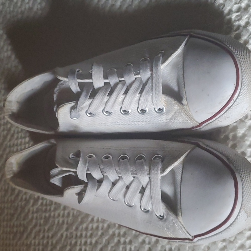 ZGR Footwear sz 8